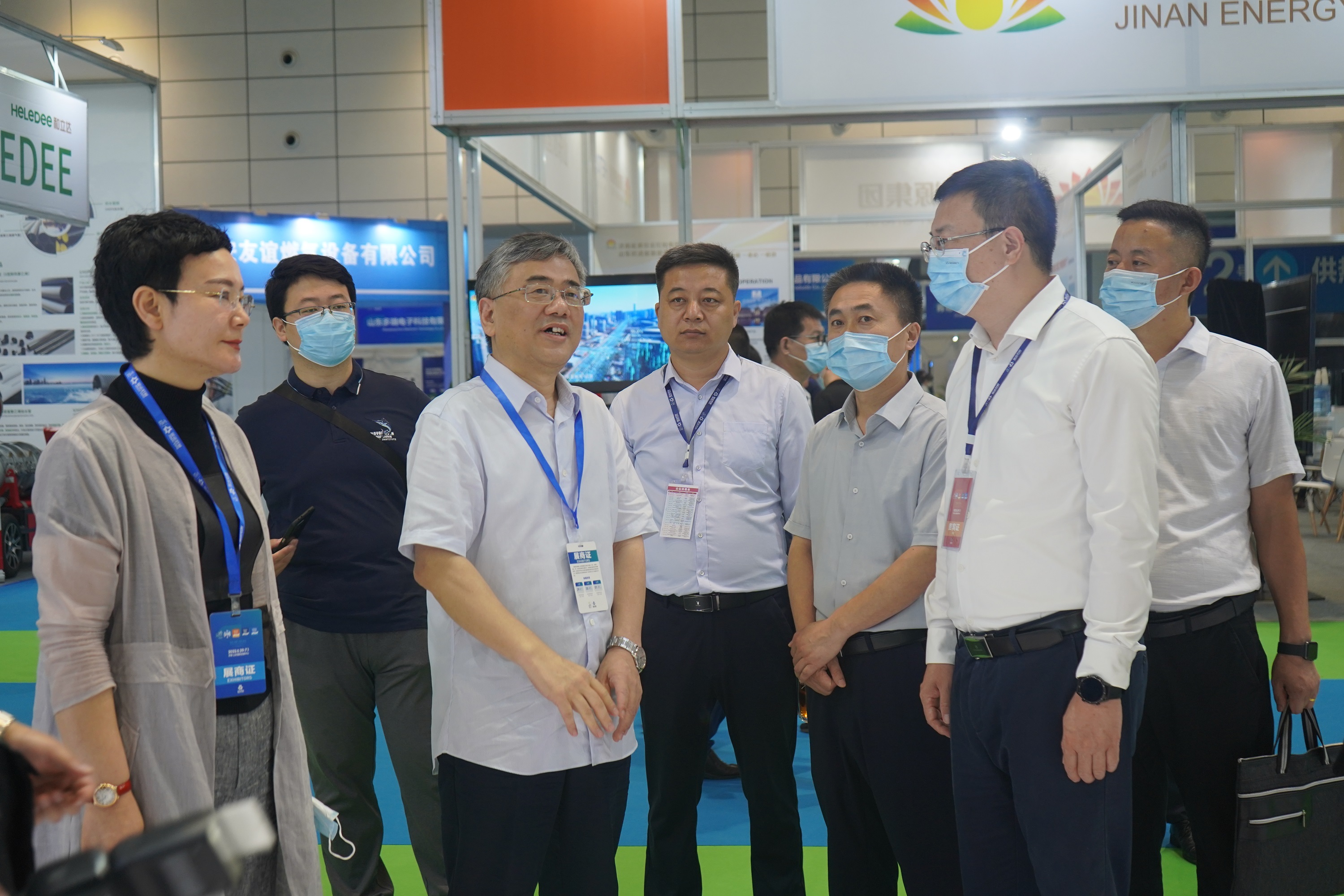 山东国际供热展丨18LUCK科雅智慧供热全面解决方案备受关注！(图2)